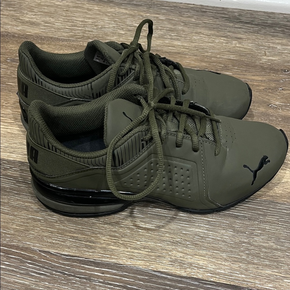 Puma Men's Dark Green Athletic Sneakers